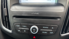 Ford Focus 1.0 EcoBoost 125 Titanium 5dr Petrol Hatchback